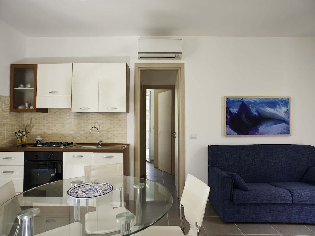 Dolce Mare Apartment Marina di Modica Bagian luar foto