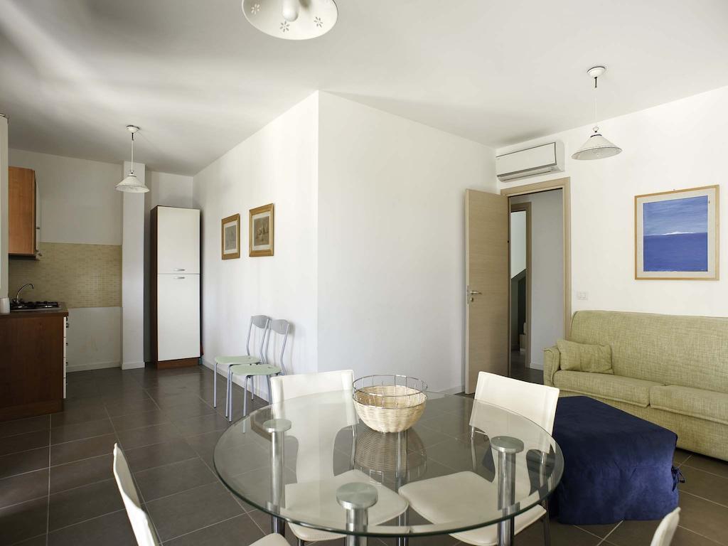 Dolce Mare Apartment Marina di Modica Bagian luar foto