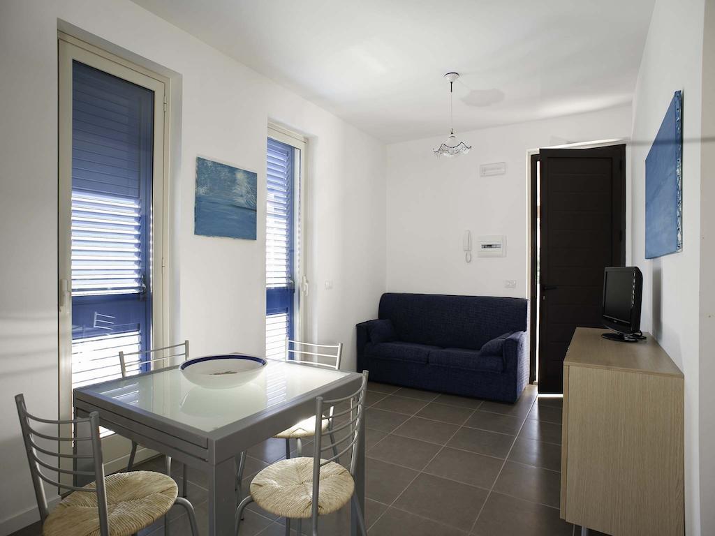 Dolce Mare Apartment Marina di Modica Bagian luar foto